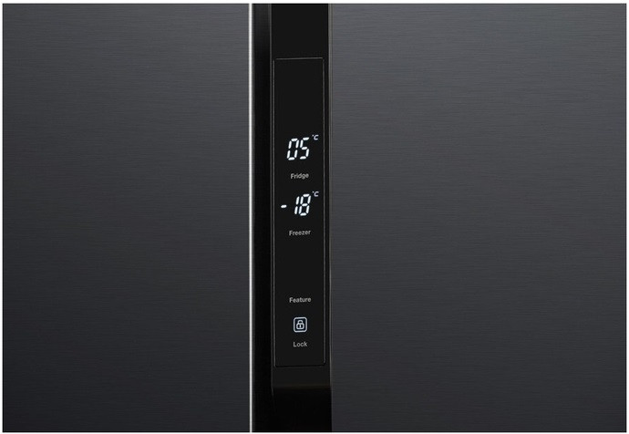 Холодильник side by side Hyundai CS5003F (черная сталь)
