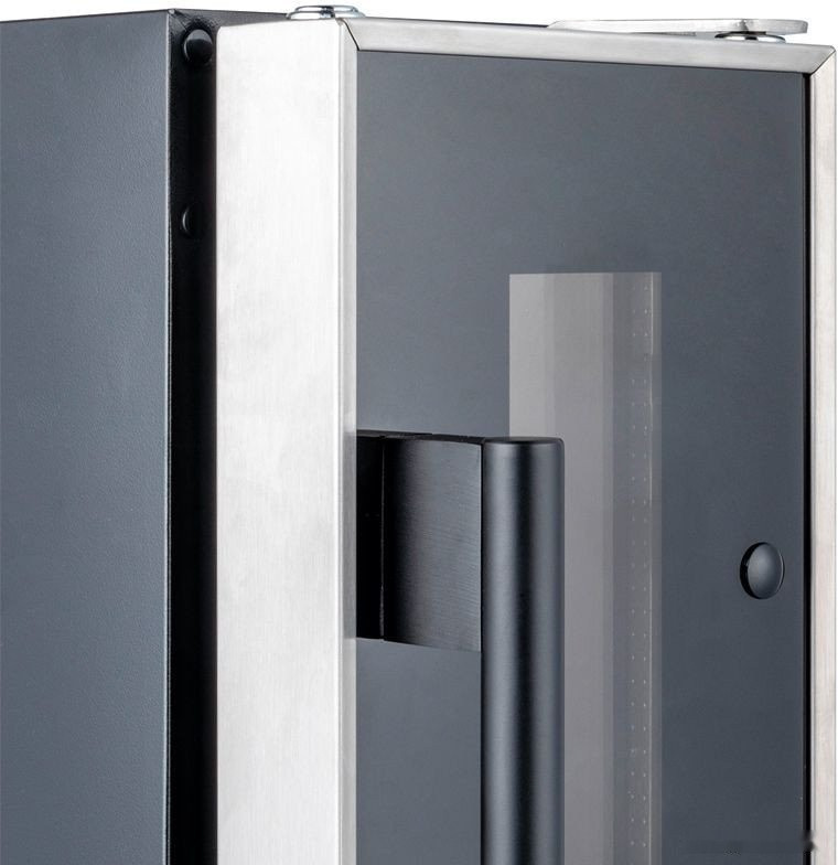 Винный шкаф Temptech WPQ15SCB