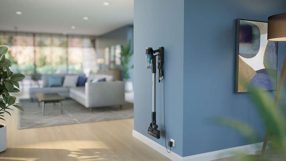 Вертикальный пылесос с влажной уборкой Philips XC3133/01