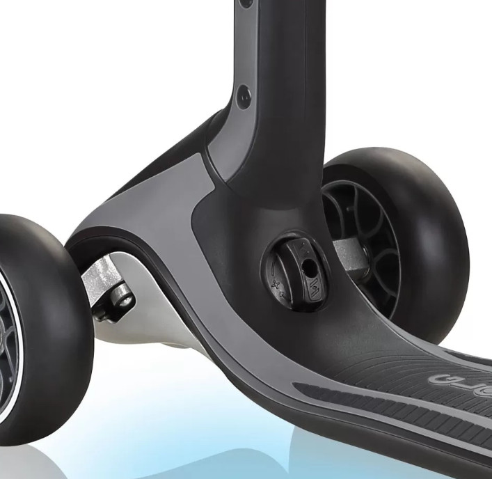 Самокат Globber Ultimum Lights серый (613-120) подсветка деки