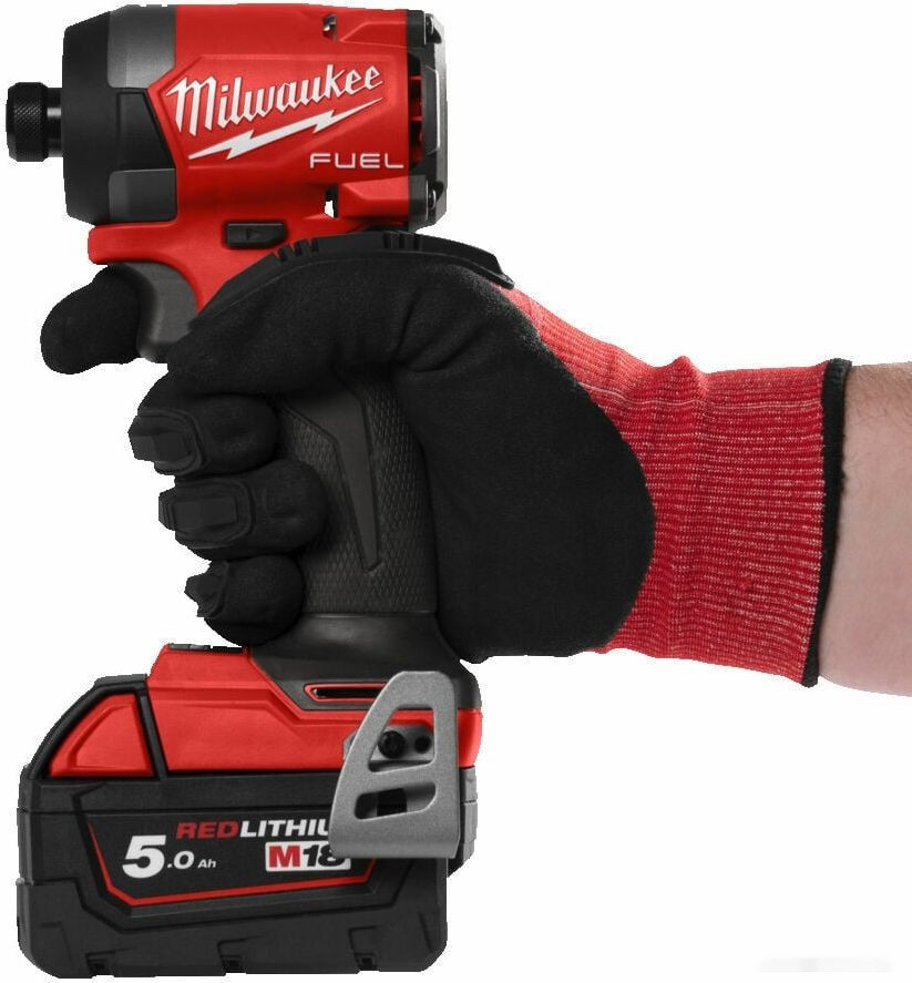 Винтоверт Milwaukee M18 FUEL M18FID3-502X 4933479865 (с 2-мя АКБ, кейс)