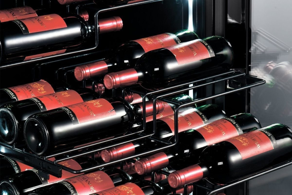 Винный шкаф Temptech CPROX60SRB