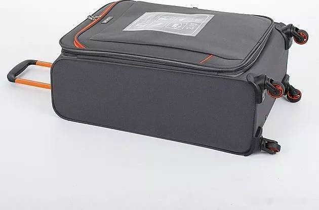 Чемодан-спиннер Francesco Molinary 270-29111/3-24 (серый)