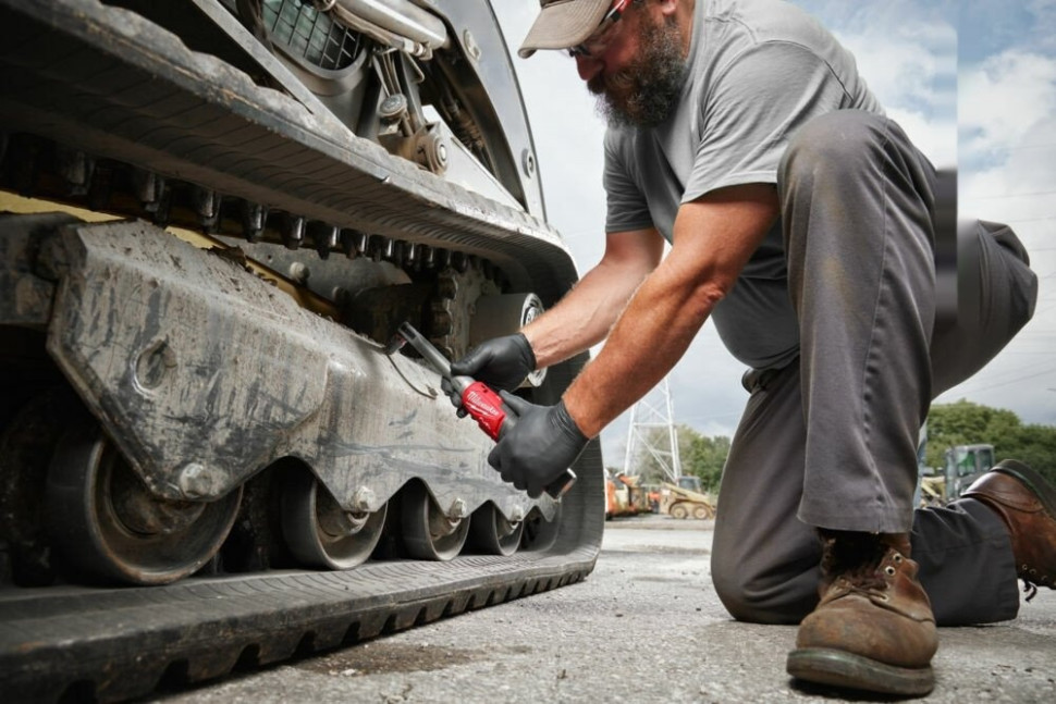 Трещотка Milwaukee M12 FUEL M12FHIR38LR-0 4933480791 (без АКБ)