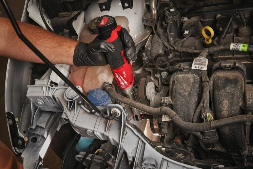 Трещотка Milwaukee M12 FUEL M12FHIR38LR-0 4933480791 (без АКБ)