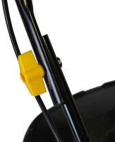 Газонокосилка Champion EM3411