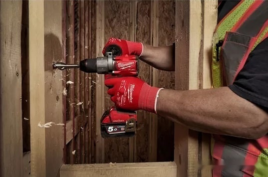 Ударная дрель-шуруповерт Milwaukee M18 ONEPD2-502X 4933464527 (с 2-мя АКБ, кейс)