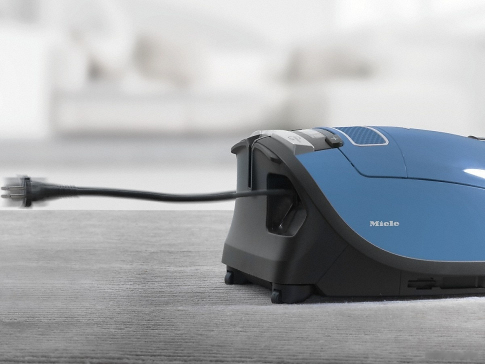 Пылесос Miele Complete C3 TotalCare PowerLine SGFA3 Пылесос Miele Complete C3 TotalCare PowerLine SGFA3
