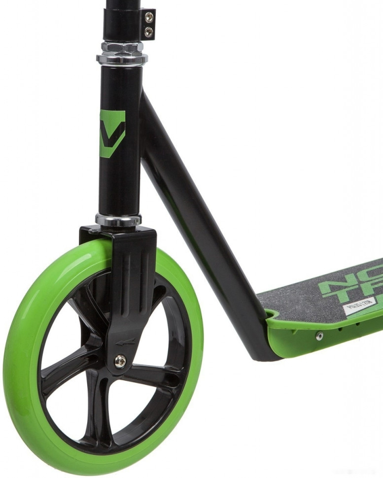 Самокат Novatrack Polis 230 Plasticnf 230PNF.POLIS.GN20 (черный/зеленый)