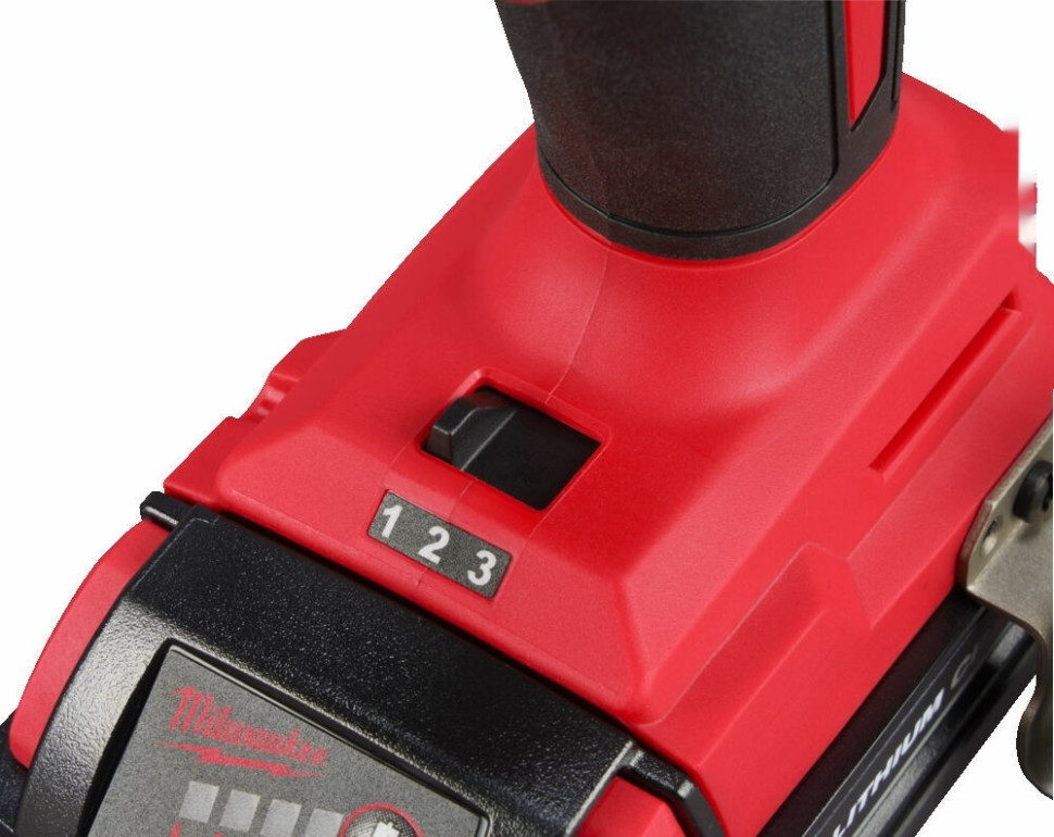 Винтоверт Milwaukee M18 M18BLIDR-502X 4933492843 (с 2-мя АКБ, кейс)