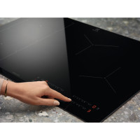 Варочная панель Electrolux IPES6451KF
