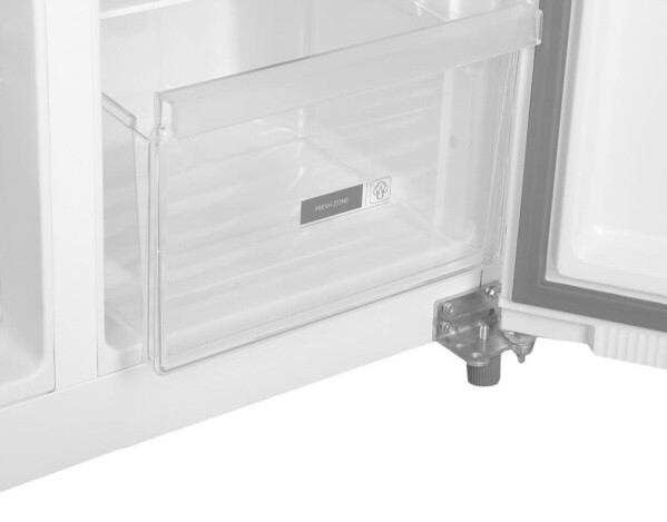 Холодильник с морозильником Hyundai CS5083FWT