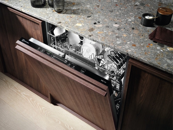 Посудомоечная машина Electrolux EES47320L