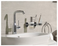 Смеситель Grohe Essence 23462001