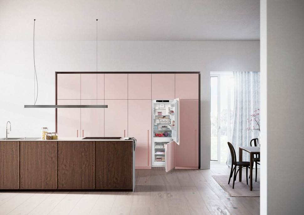 Холодильник Liebherr ICNe 5133 Plus NoFrost