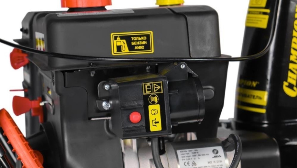 Снегоуборщик Champion STT1171E