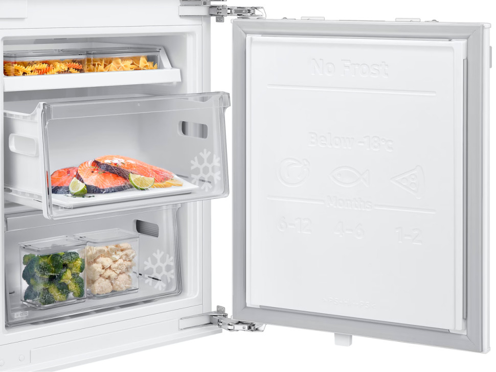 Холодильник Samsung BRB70F30AEF0EO