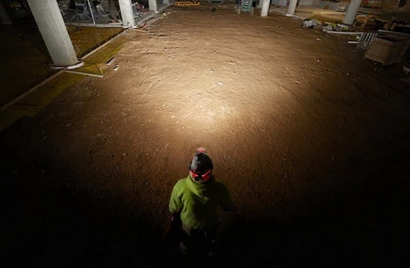 Фонарь Milwaukee L4 HL-VIS-201