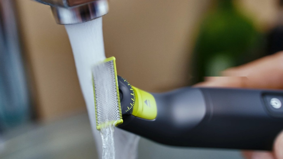 Машинка для стрижки волос Philips OneBlade Pro 360 Face + Body QP6542/15