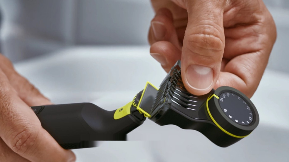 Машинка для стрижки волос Philips OneBlade Pro 360 Face + Body QP6542/15