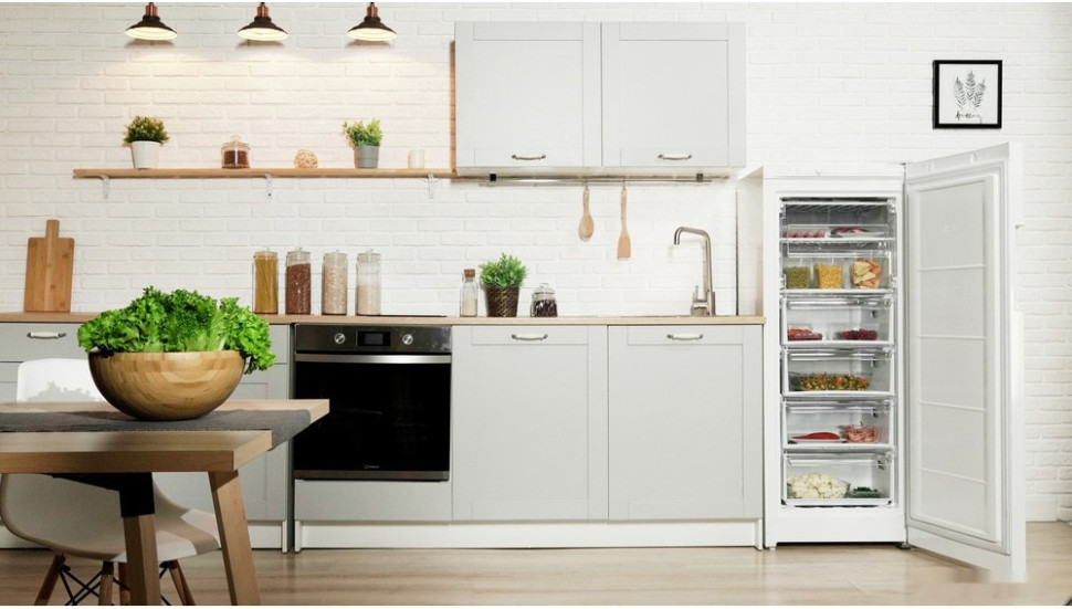 Морозильник Indesit DSZ 4150