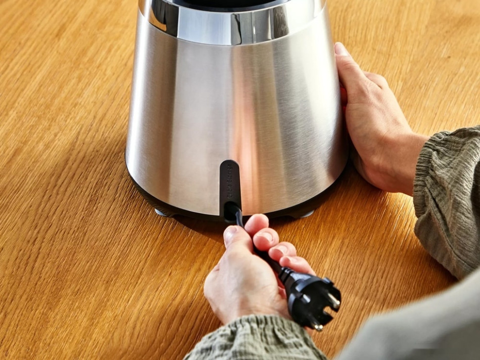 Блендер Bosch MMB6382M