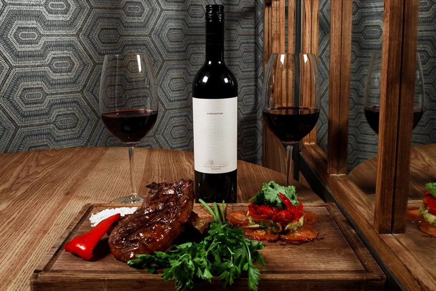 Винный шкаф Caso WineSafe 12 (черный)