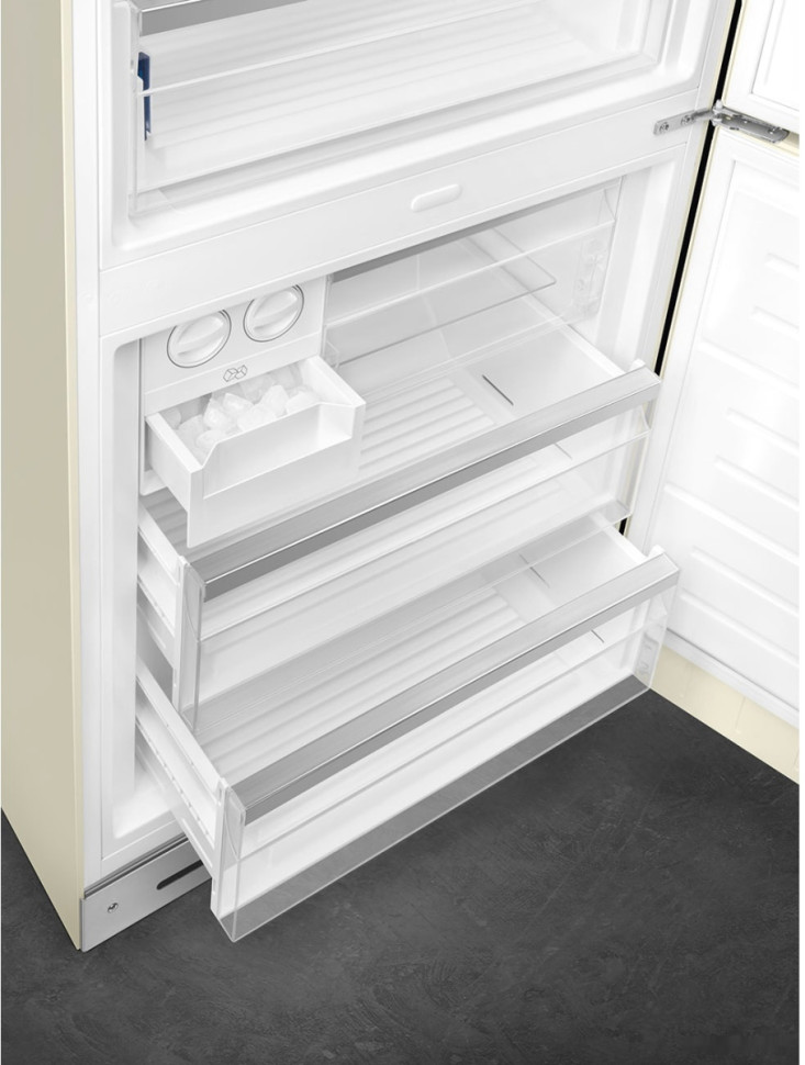 Холодильник Smeg FAB38RCR5