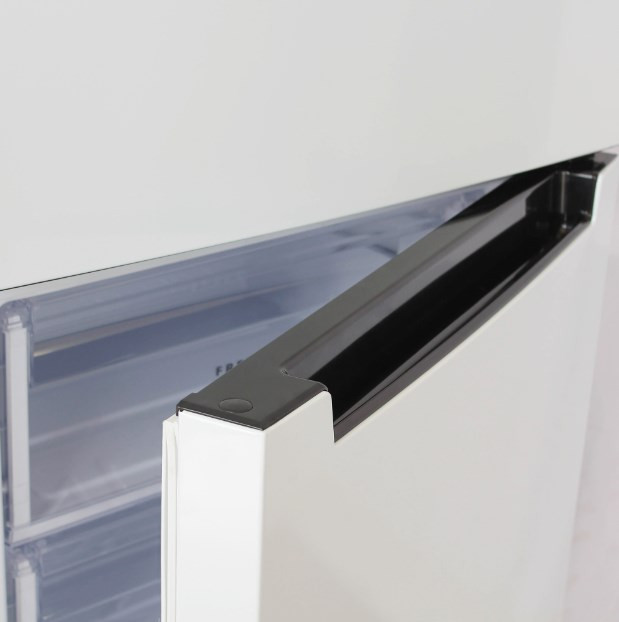 Холодильник с морозильником Бирюса G960NF