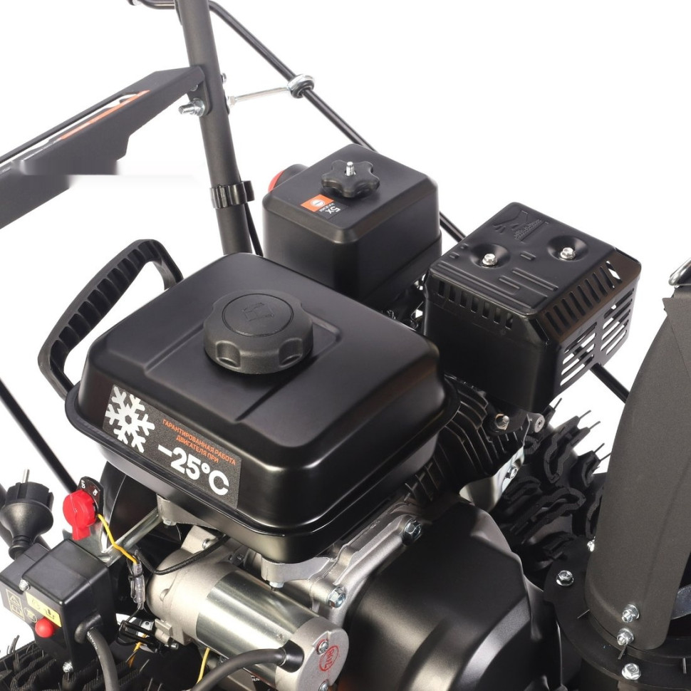 Снегоуборщик Patriot PS 601 E