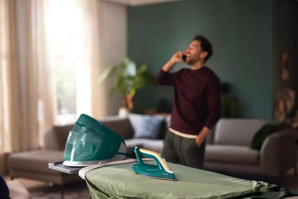 Утюг Philips PSG7140/70