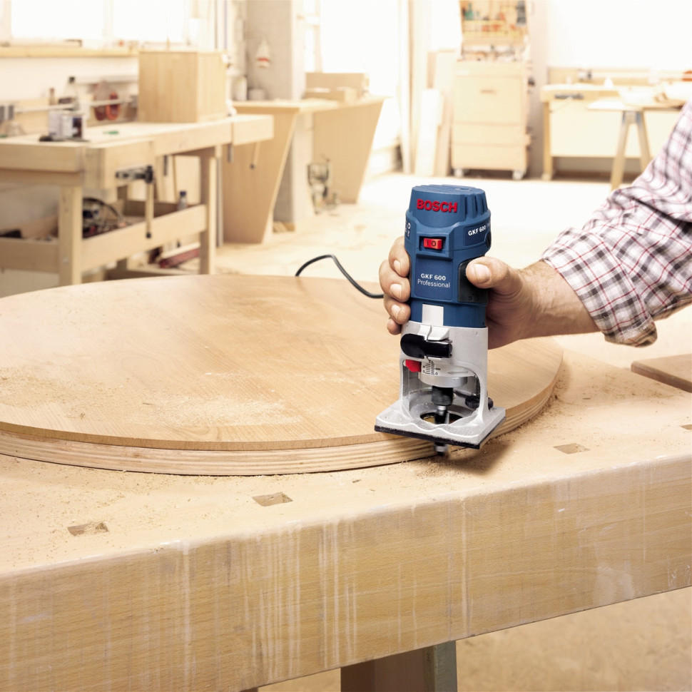 Фрезер Bosch GKF 600 Professional