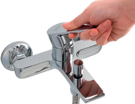 Смеситель IDDIS Edifice EDISB00I02WA для ванны с душем