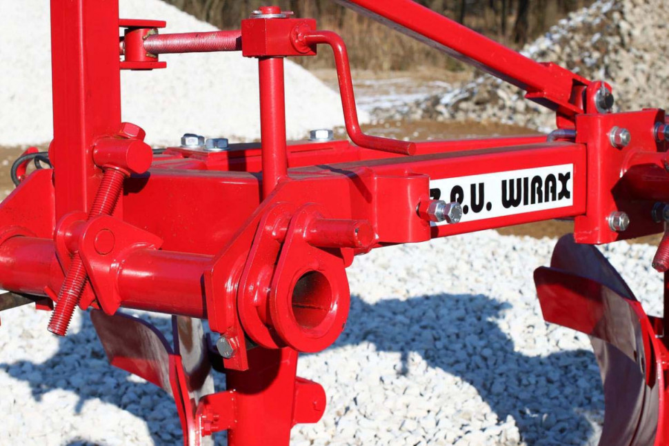 Плуг Wirax U018/3 с углоснимом (усиленный)