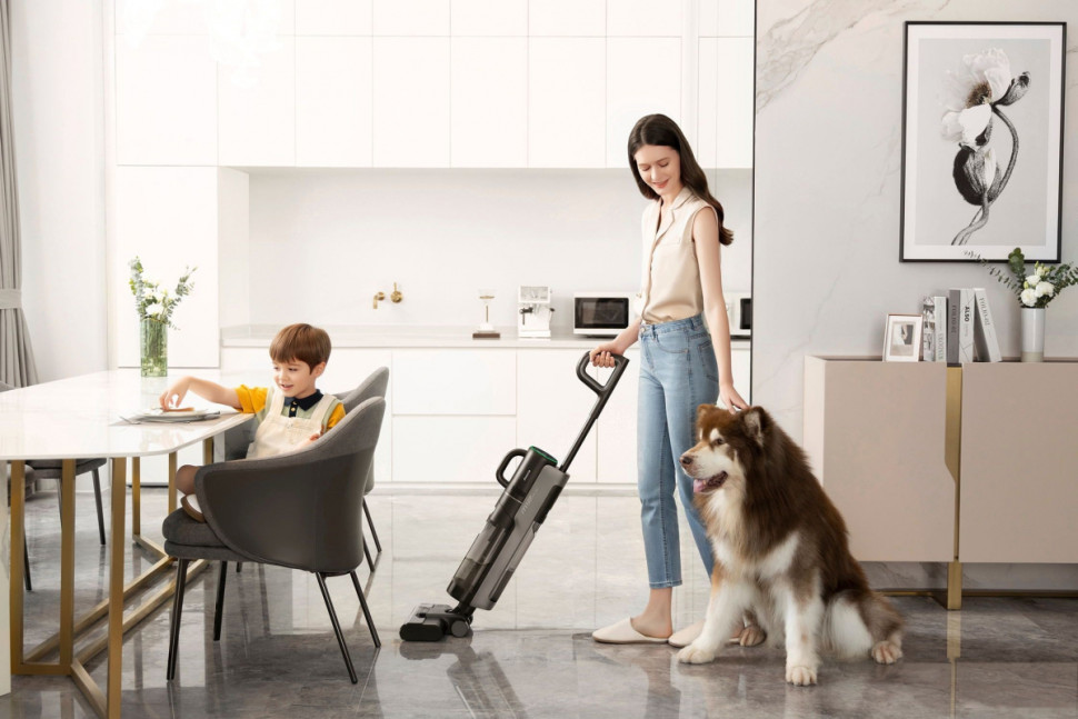 Вертикальный пылесос с влажной уборкой Dreame M12 (международная версия)