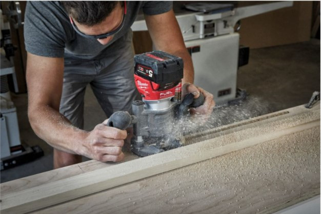 Фрезер Milwaukee M18 FTR8-0X 4933479073 (без АКБ)