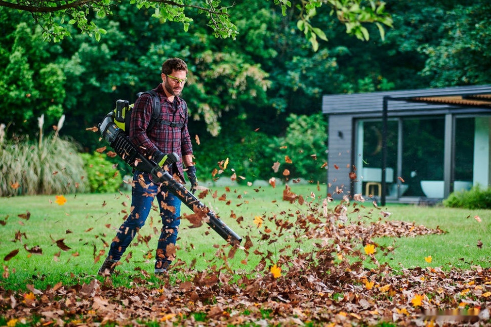 Ранцевая воздуходувка Ryobi RY36BPXA-0 (без АКБ)