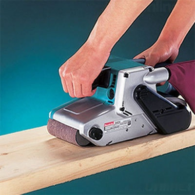 Ленточная шлифмашина Makita 9404J (с кейсом)