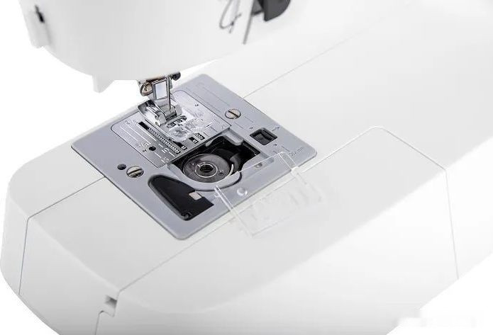 Электромеханическая швейная машина Necchi 300