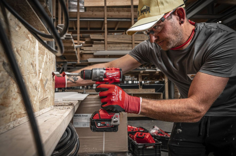 Дрель-шуруповерт Milwaukee M18 FUEL M18FDD3-0X 4933479862 (без АКБ)