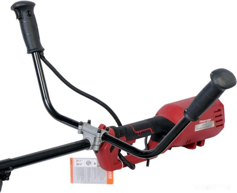 Триммер Энергомаш Гарант ЭТ1-1600