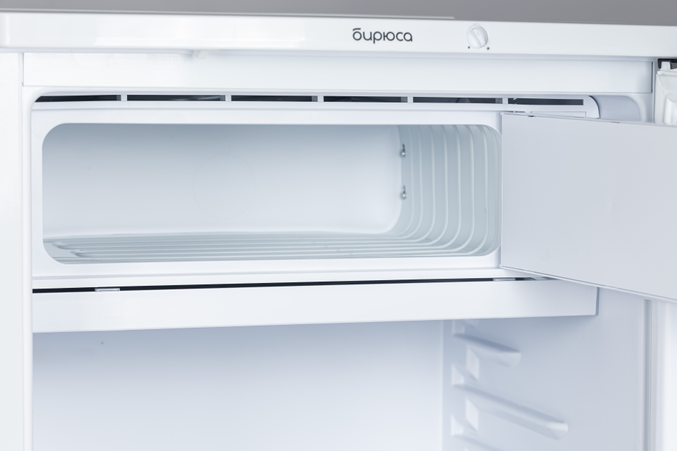 Холодильник Бирюса 508 белый