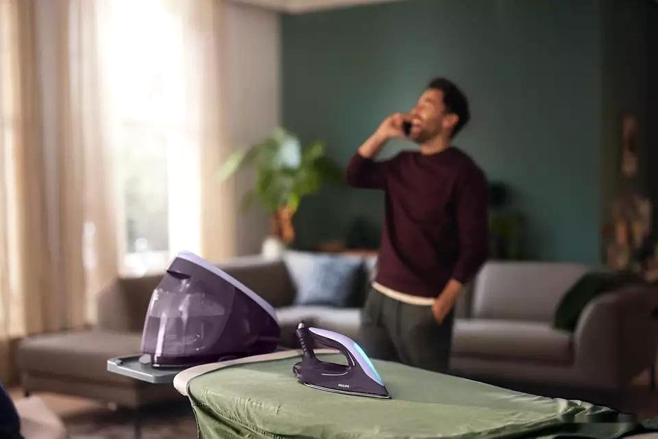 Утюг Philips PSG7050/30