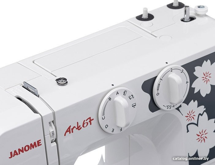 Электромеханическая швейная машина Janome ART67