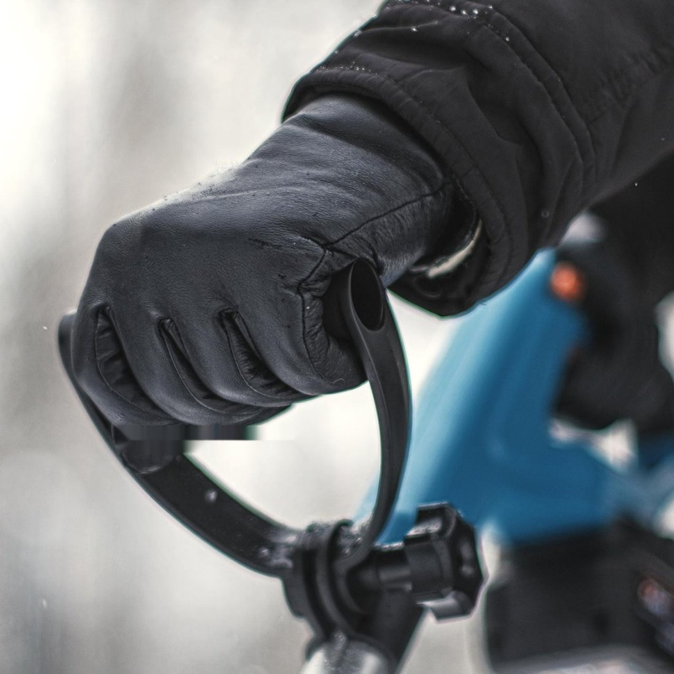 Снегоуборщик BORT BSF-30 (без АКБ)