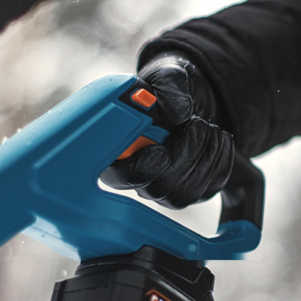 Снегоуборщик BORT BSF-30 (без АКБ)