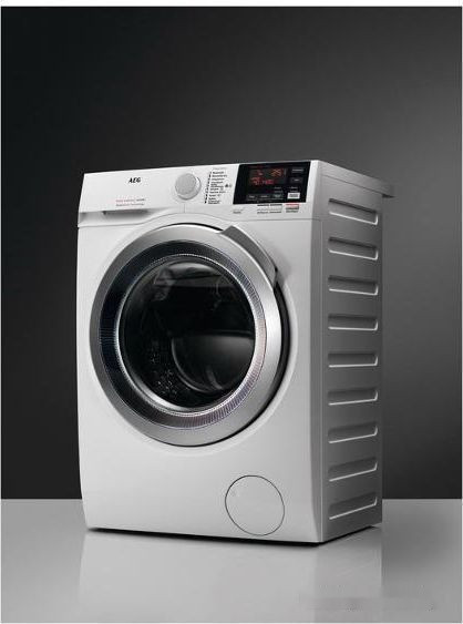 Стиральная машина AEG L7WBGO49S