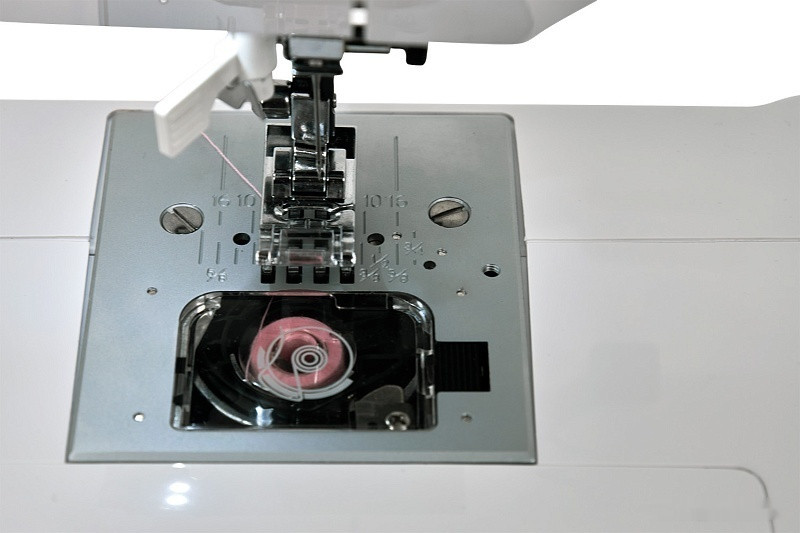 Компьютерная швейная машина Leader VS 570E