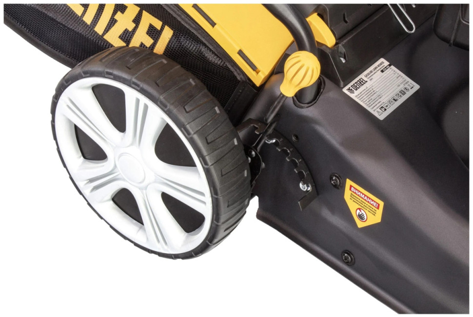 Бензиновая газонокосилка Denzel GLD-460