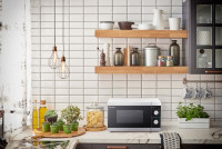 Микроволновая печь Sharp YC-MG01E-S